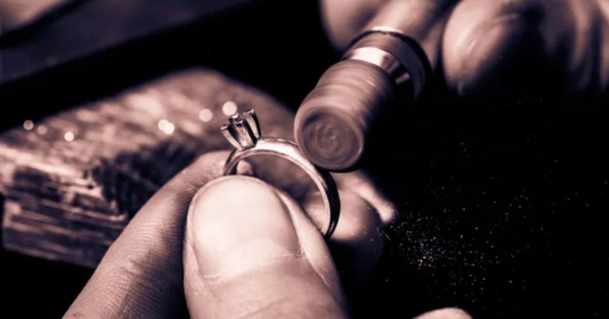 How Pneumatic Engraver Machines Improve Engraving Efficiency and Detail
